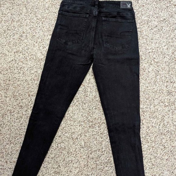 AMERICAN EAGLE: Distressed Jean Legging - Picture 3 of 3